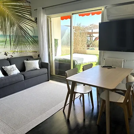 Apartment Studio Front De Mer A 10Metres De La Plage *