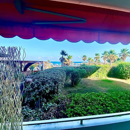 Studio Front De Mer A 10Metres De La Plage * Villeneuve-Loubet