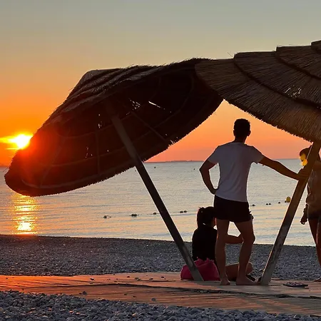 Daire Studio Front De Mer A 10Metres De La Plage Villeneuve-Loubet