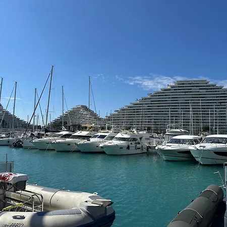 Front De A 10metres De La Villeneuve-Loubet