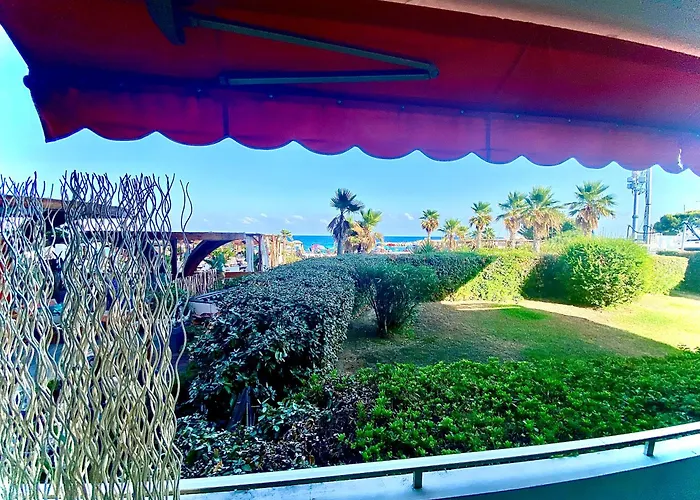 Superbe Front De Avec Parking * Villeneuve-Loubet
